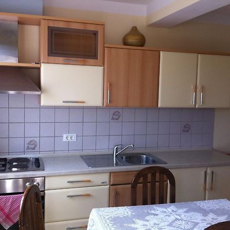 Kvajera Apartment โปเรช ห้อง รูปภาพ