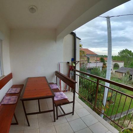 Kvajera Apartment โปเรช ภายนอก รูปภาพ