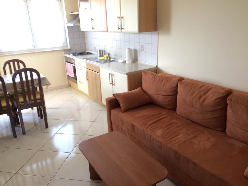 Kvajera Apartment โปเรช ภายนอก รูปภาพ
