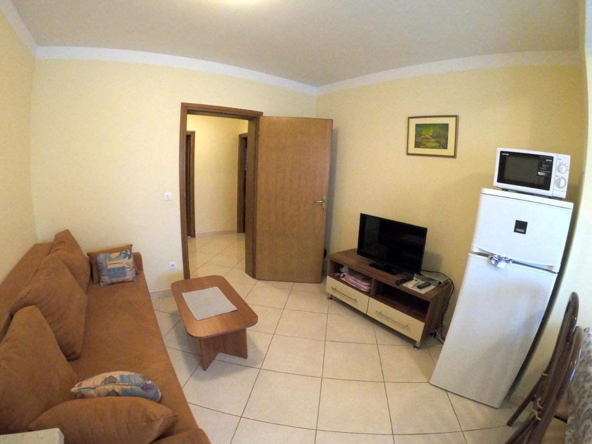 Kvajera Apartment โปเรช ภายนอก รูปภาพ